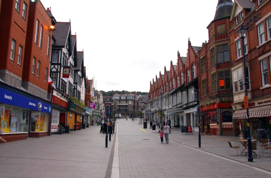 Station Road in Colwyn Bay 
