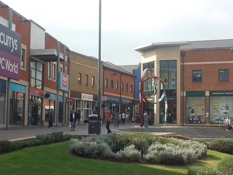 The town centre in Didcot (the Orchard Centre), including the new piece of modern art, 'The Swirl'.