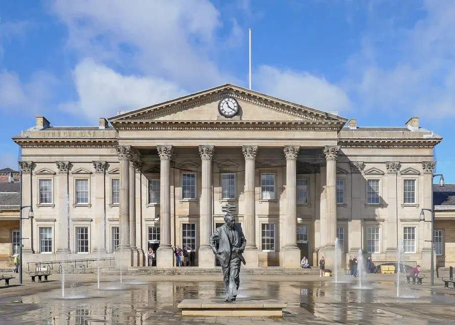 Huddersfield Station