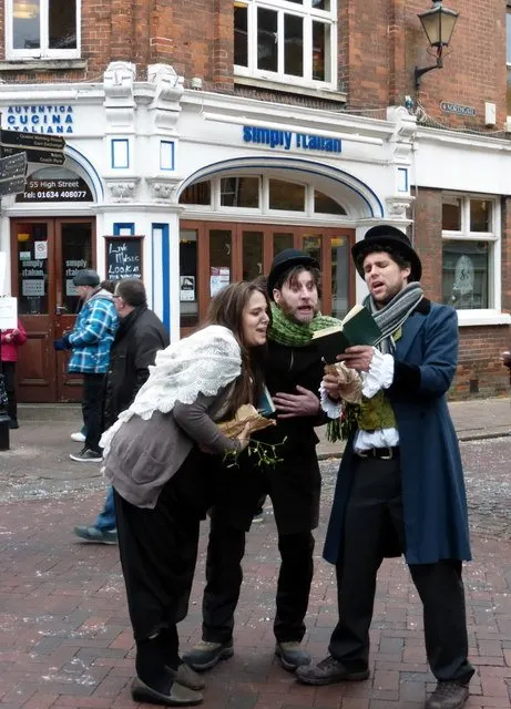 Drunken Victorian Carol Singers in Rochester